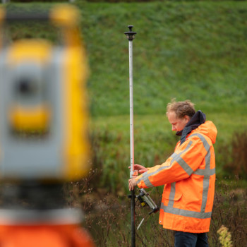 Landmeetkundig operator