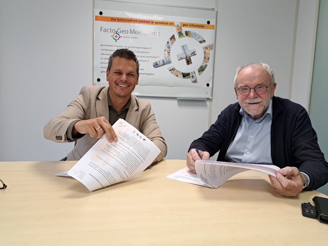 Fred Jansen en Danny Wouters Ondertekenen Contract